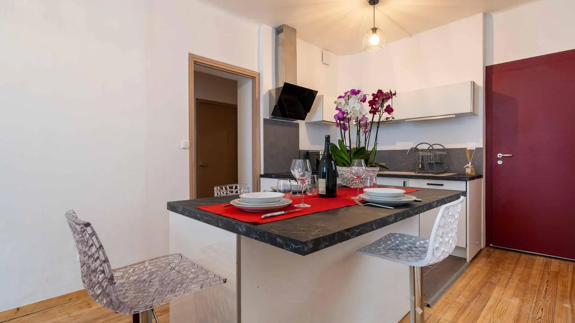 Apartment Maison Des Orchidees Montelimar