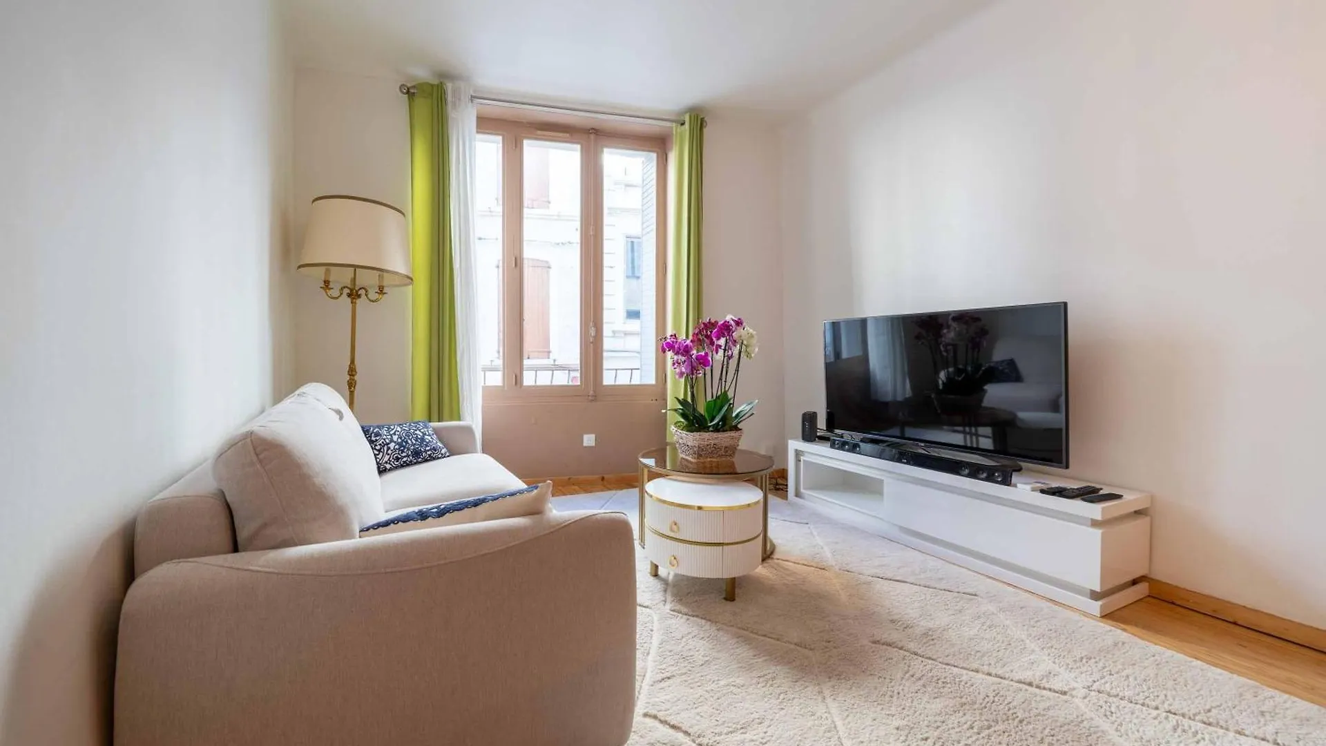 Maison Des Orchidees Montelimar Apartment